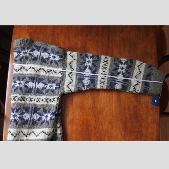 XL mens (or XXL Womens) 100% Wool Sweater - Picture 8 of 8